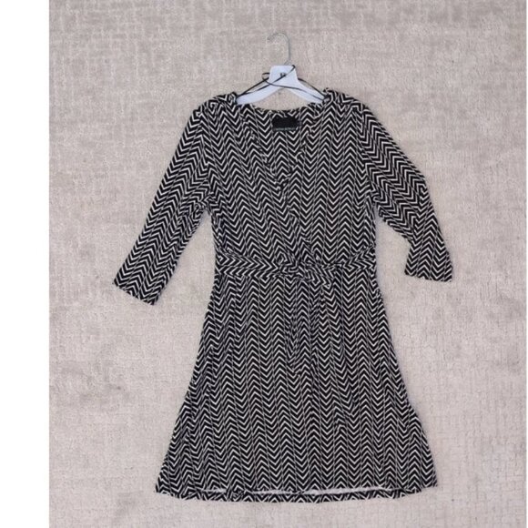 Cynthia Rowley black & white chevron stripe wrap dress tie waist Wom Large - Picture 2 of 9